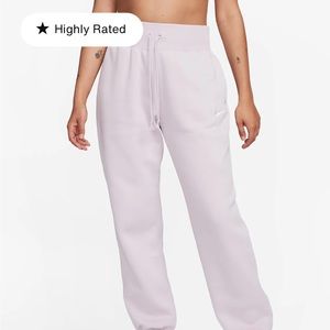 Nike Sportswear Phoenix
Fleece
Women's High-Waisted Oversized Sweatpants